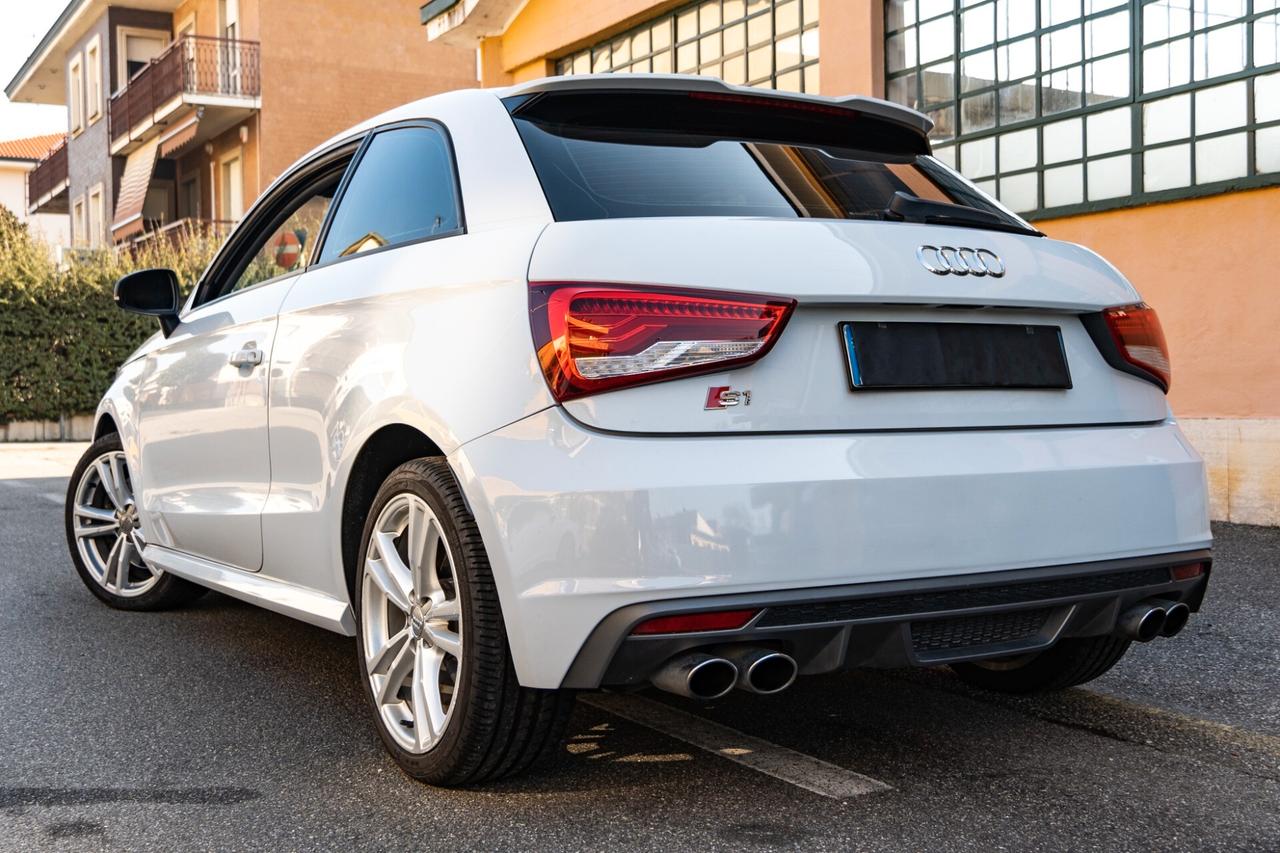Audi S1 2.0 TFSI QUATTRO 231CV - CAMBIO MANUALE