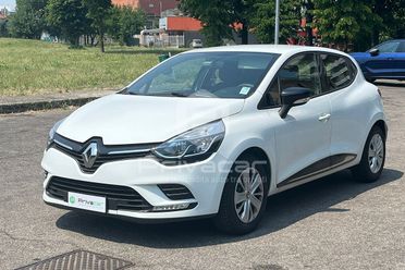 RENAULT Clio Sporter TCe 12V 75 CV Moschino Zen