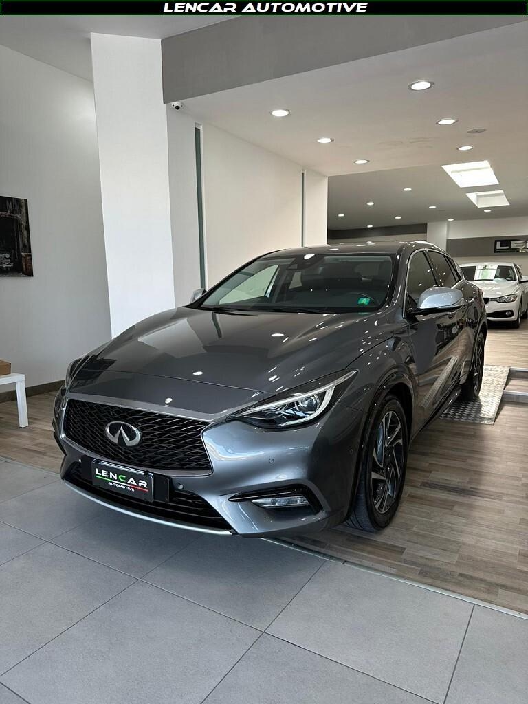 Infiniti Q30 1.5 Diesel DCT Premium