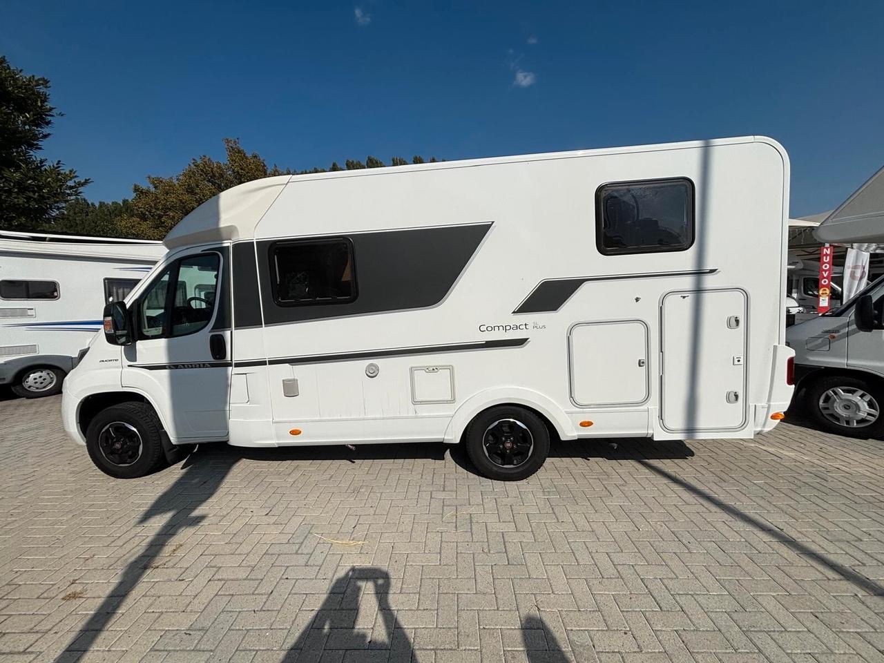 Adria Compact Sl camper