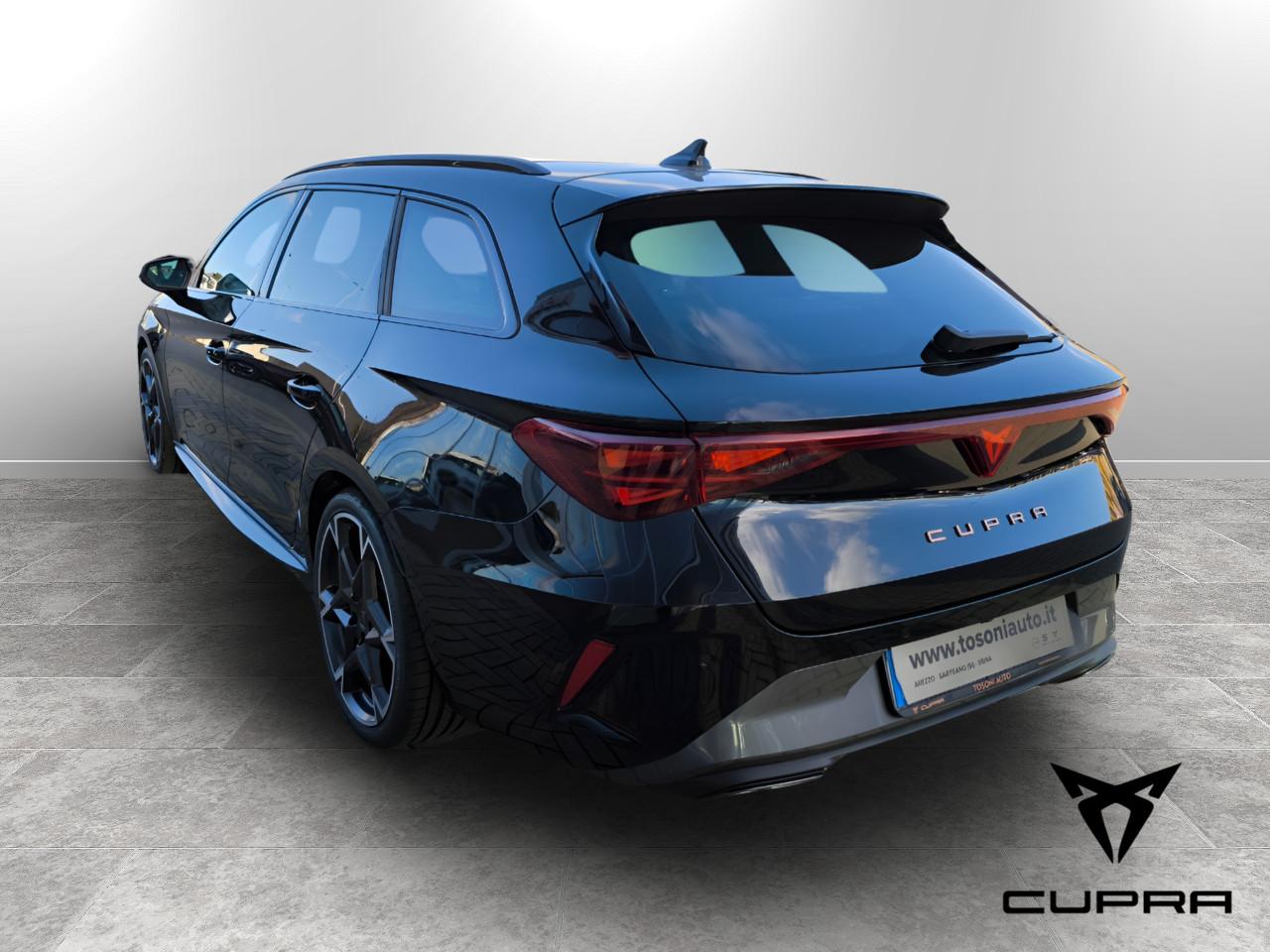 CUPRA Nuova CUPRA Leon Sportstourer Leon Sportstourer 1.5 Hybrid 110 kW (150 CV) mHEV DSG 7 marce 2WD