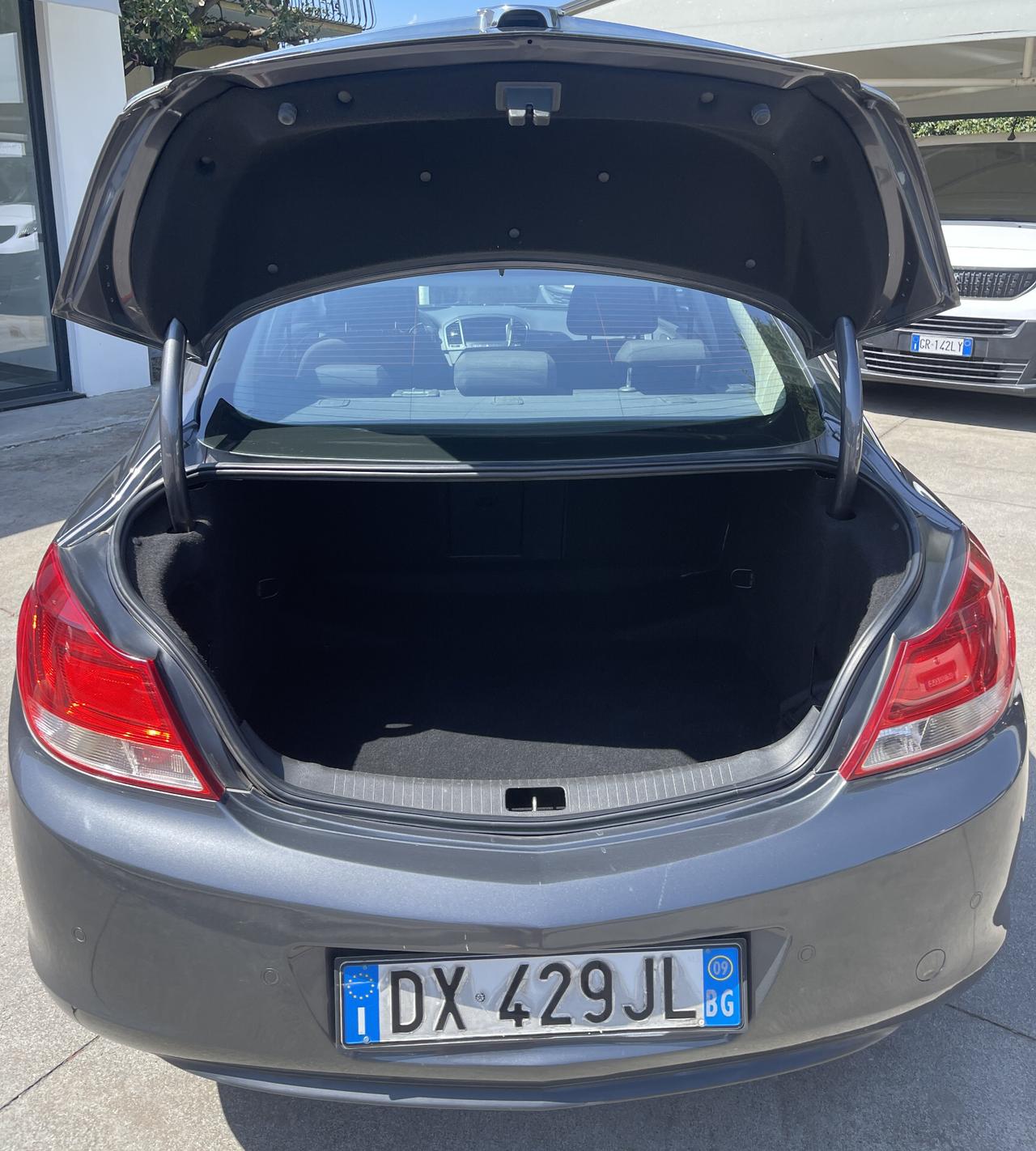 Opel Insignia 2.0 CDTI 4 porte