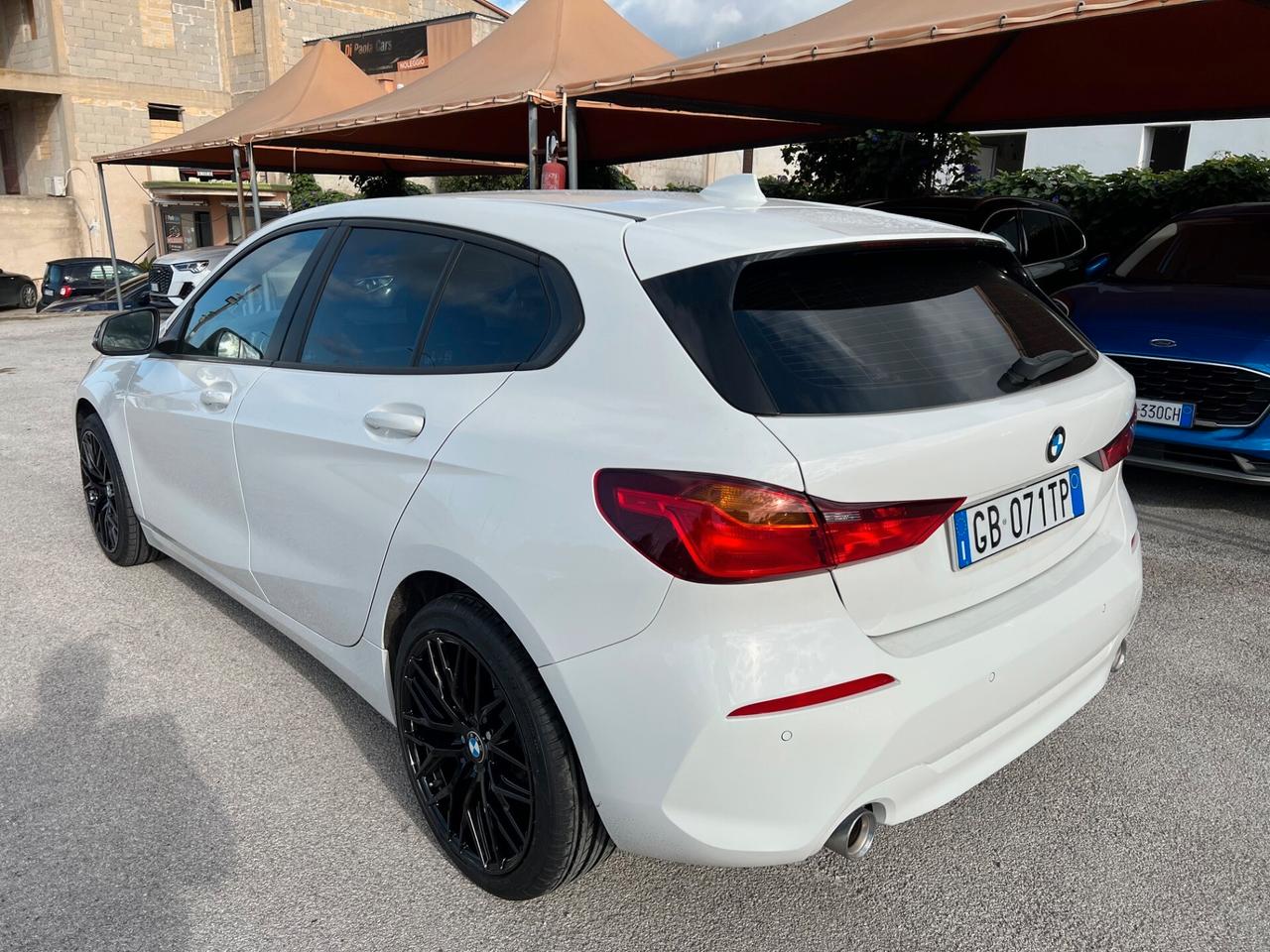 Bmw 118d 150cv Advantage 2020