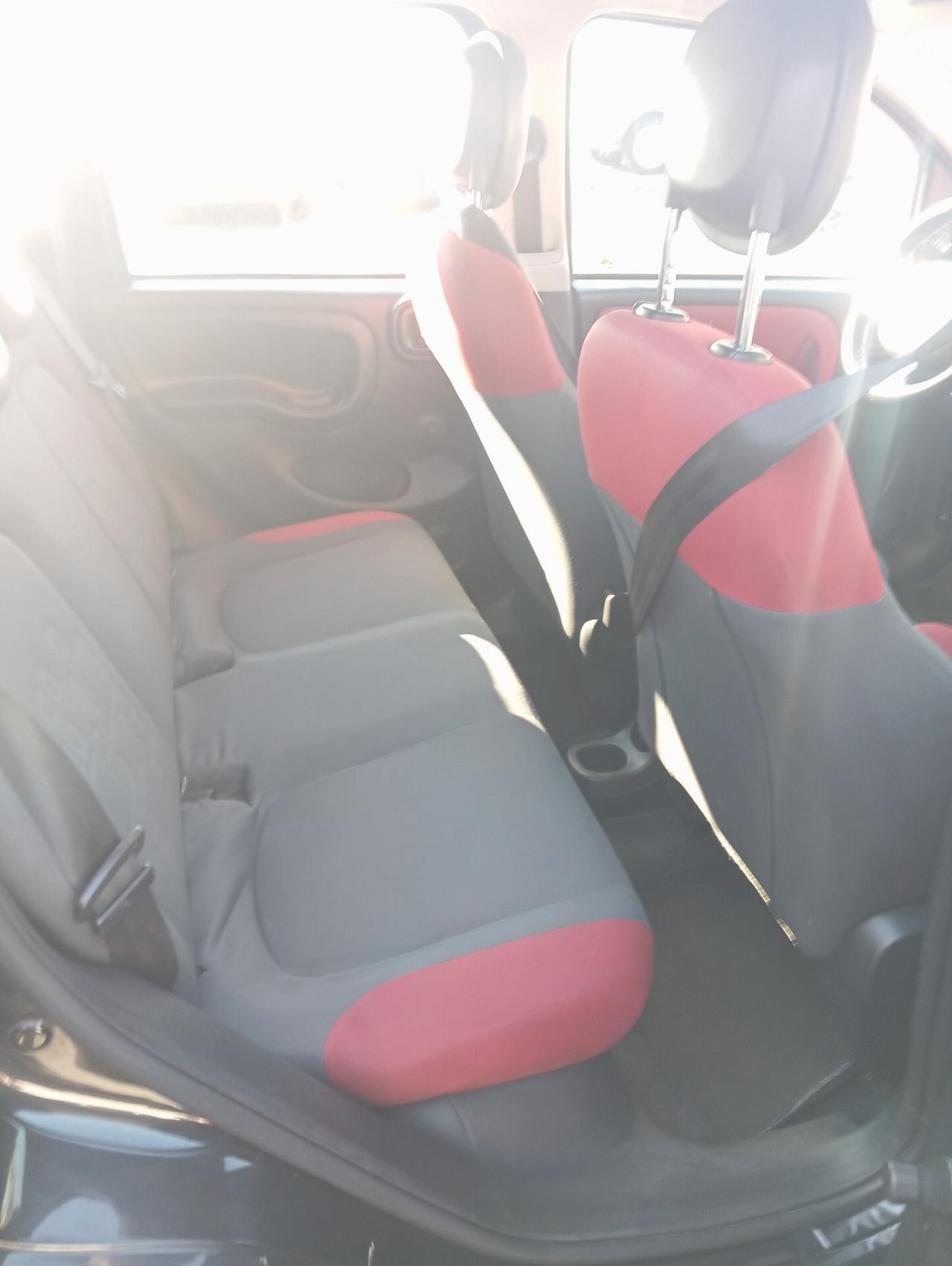 Fiat Panda 1.2 Lounge – 2016 –