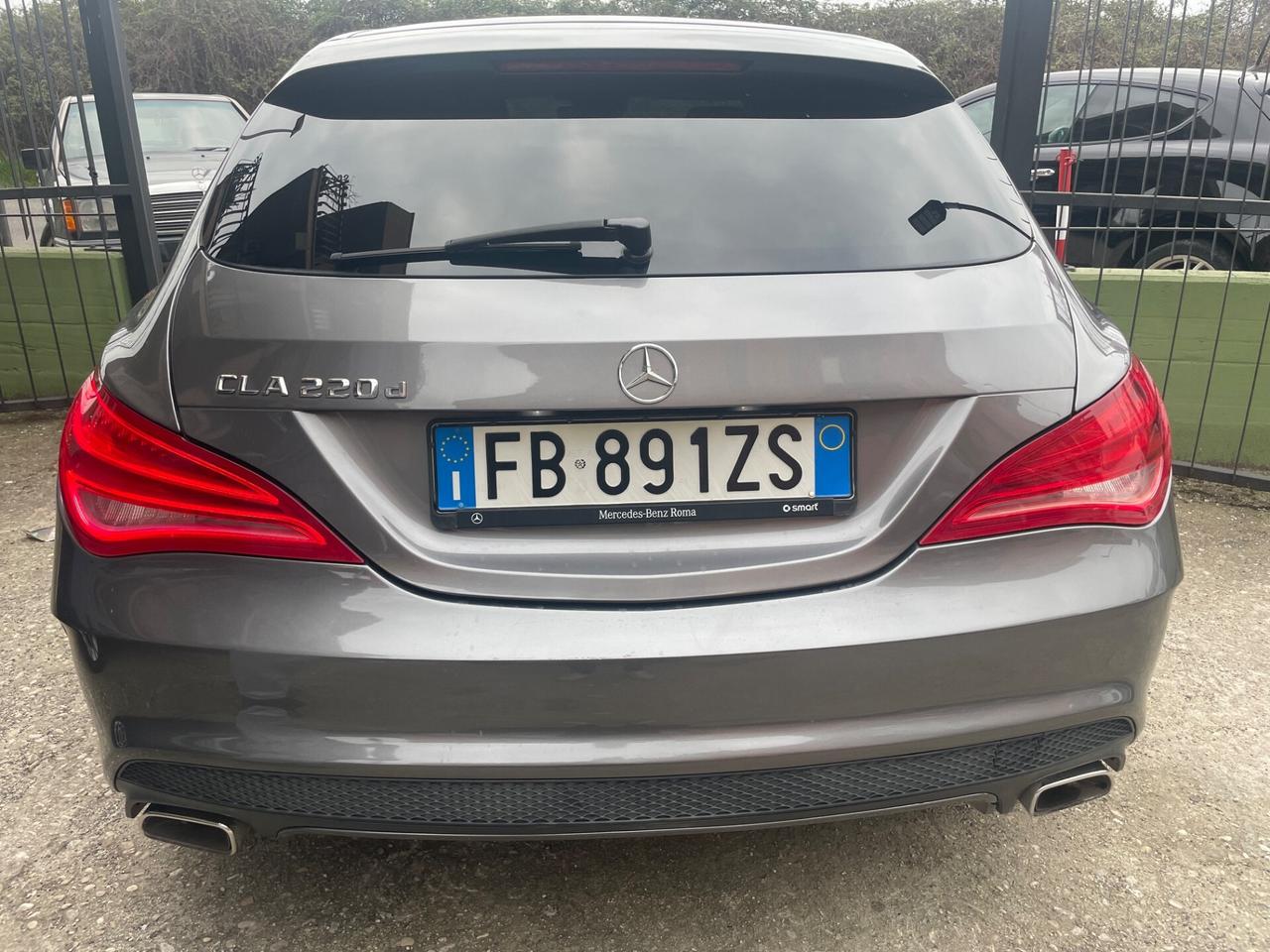 Mercedes-benz CLA 220 d S.W. Automatic Premium Dark Night