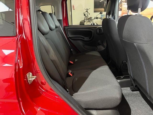 Fiat Panda 1.0 firefly hybrid Cross *19.000 KM*