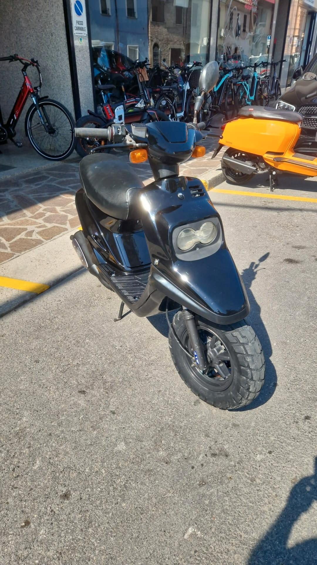 MBK BOOSTER SPIRIT 50 2T Nero 04/2002