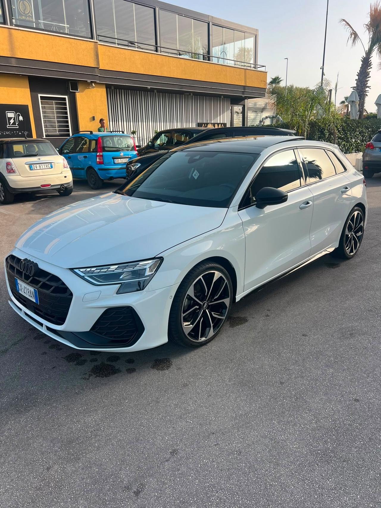 Audi A3 2025 SPB 35 2025 TDI S tronic line edition TETTO