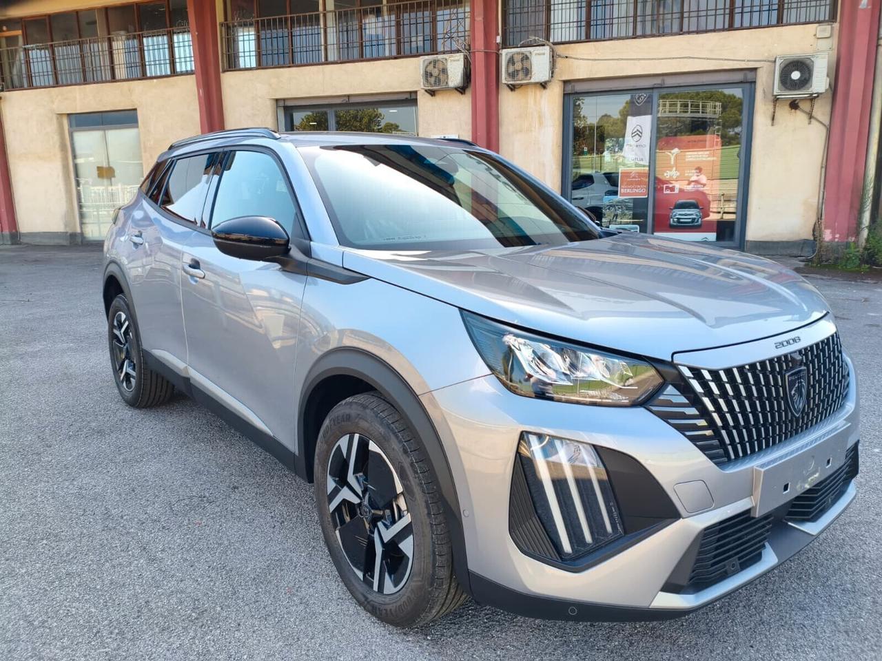 Peugeot 2008 Hybrid 145 e-DCS6 Allure