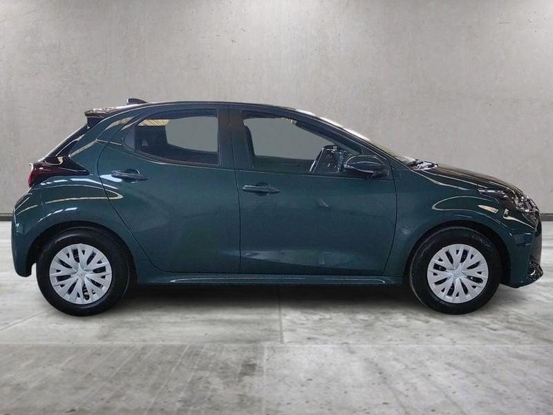 Toyota Yaris YARIS 1.5 TNGA HEV 115 E-CVT EVEREST GREEN KM 0