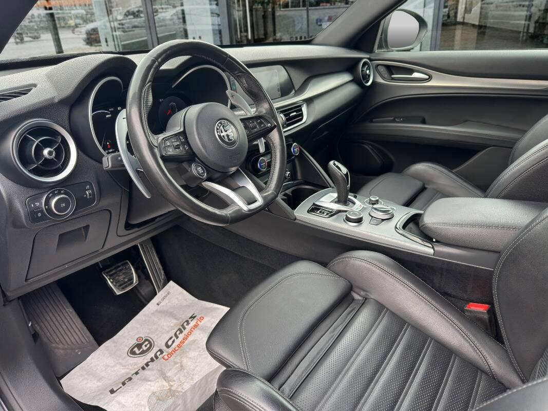 Alfa Romeo Stelvio 2.2 t Veloce Q4 210cv AUTOM con Telecam e CarPlay