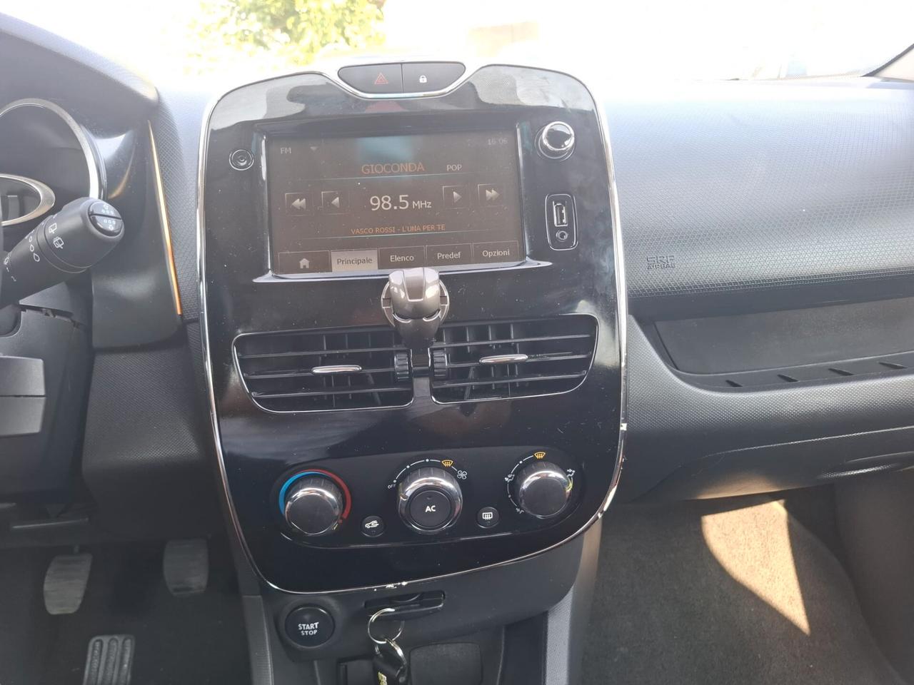 Renault Clio 1.2 75CV 5 porte Live