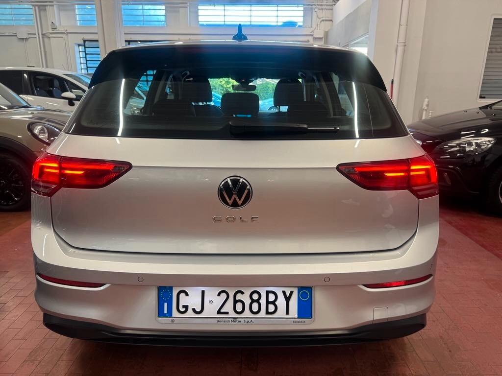 Volkswagen Golf 2.0 TDI DSG SCR Style 2022 NEOPATENTATI