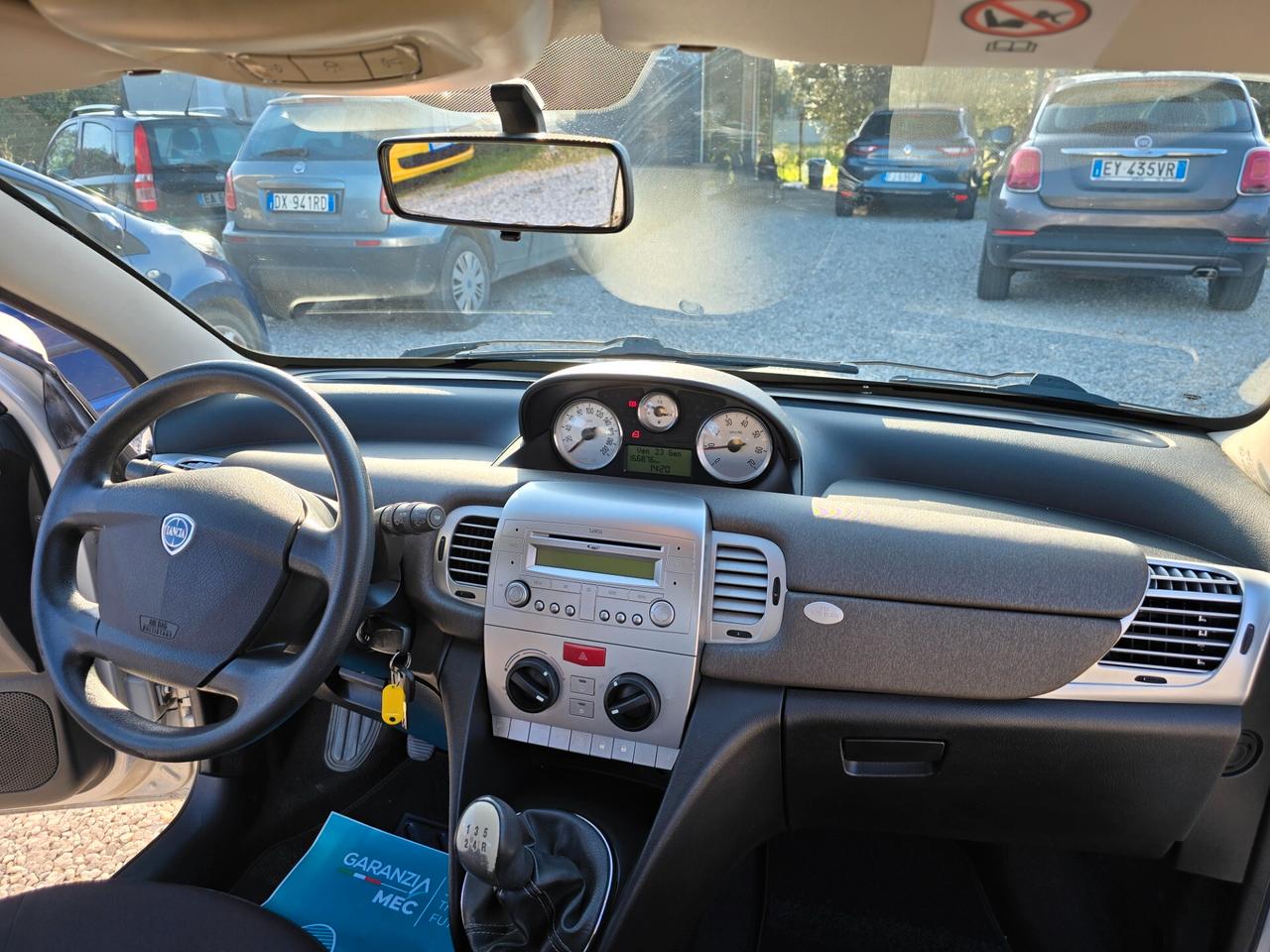 Lancia Ypsilon 1.3 MJT 75 CV Argento