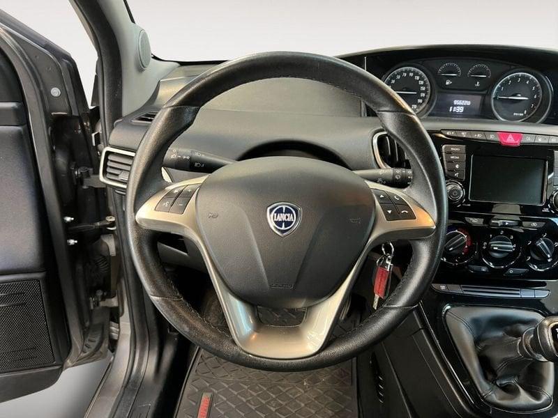 Lancia Ypsilon 3ª serie 1.2 69 CV 5 porte GPL Ecochic Gold