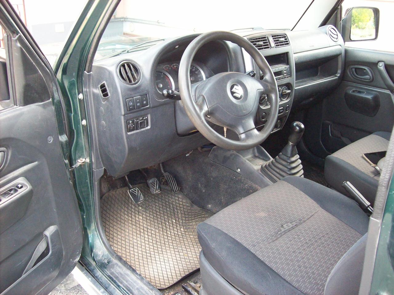 Suzuki Jimny 1.5 DDiS cat 4WD JLX gancio traino