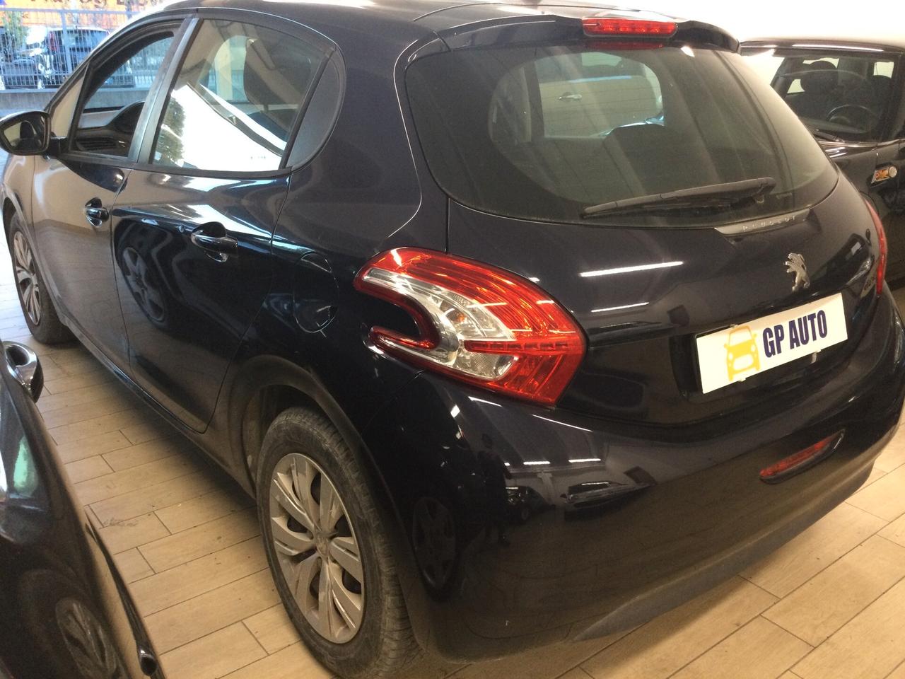 Peugeot 208 1.2 VTi 82 CV 5 porte Allure