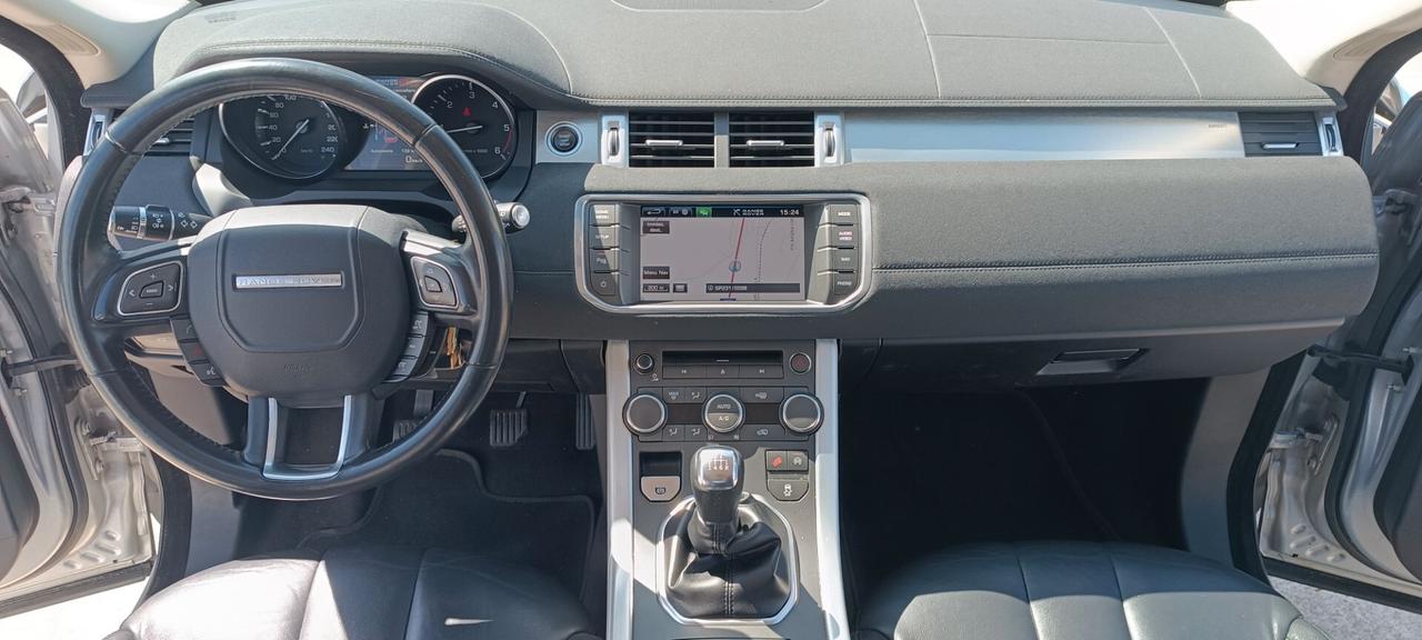 Land Rover Range Evoque 2.2 TD4 5p. Pure Tech Pack 4x4