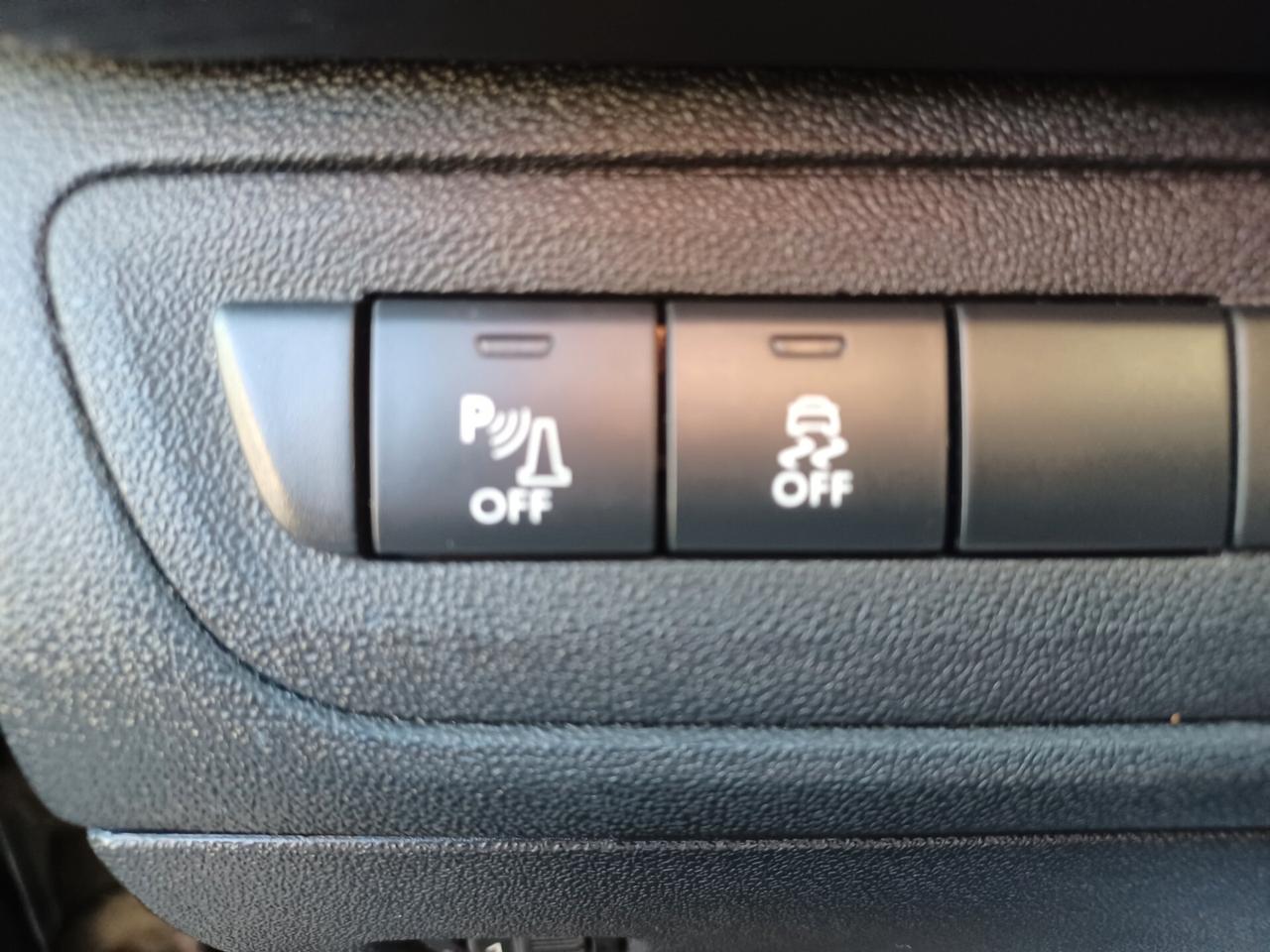 Peugeot 2008 1.4 HDi Active