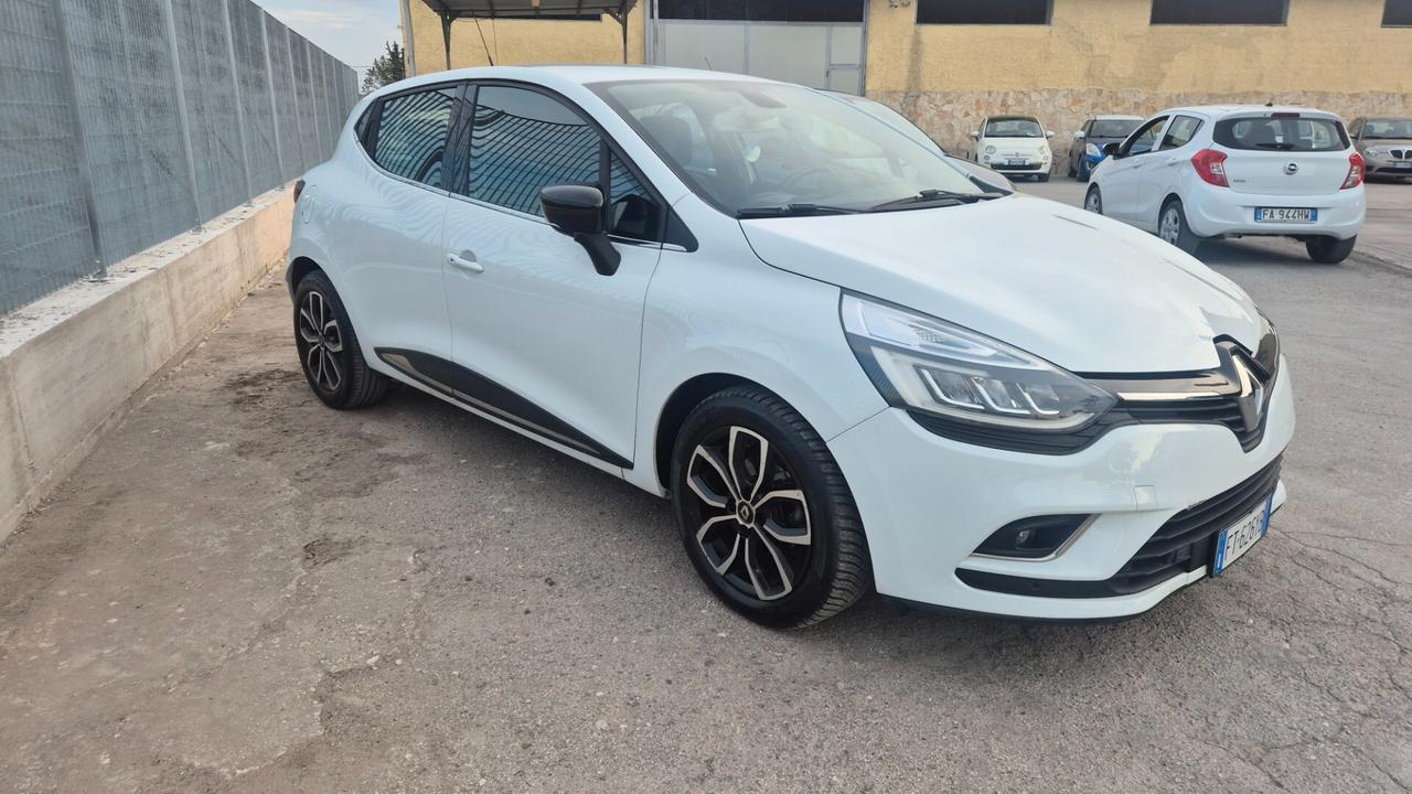 PROSSIMO ARRIVO Renault Clio dCi 8V 90 CV EDC