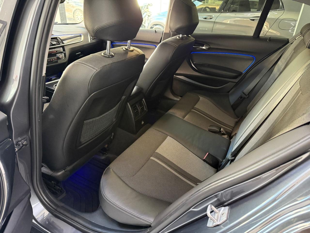 BMW 116 116d 5p. Sport