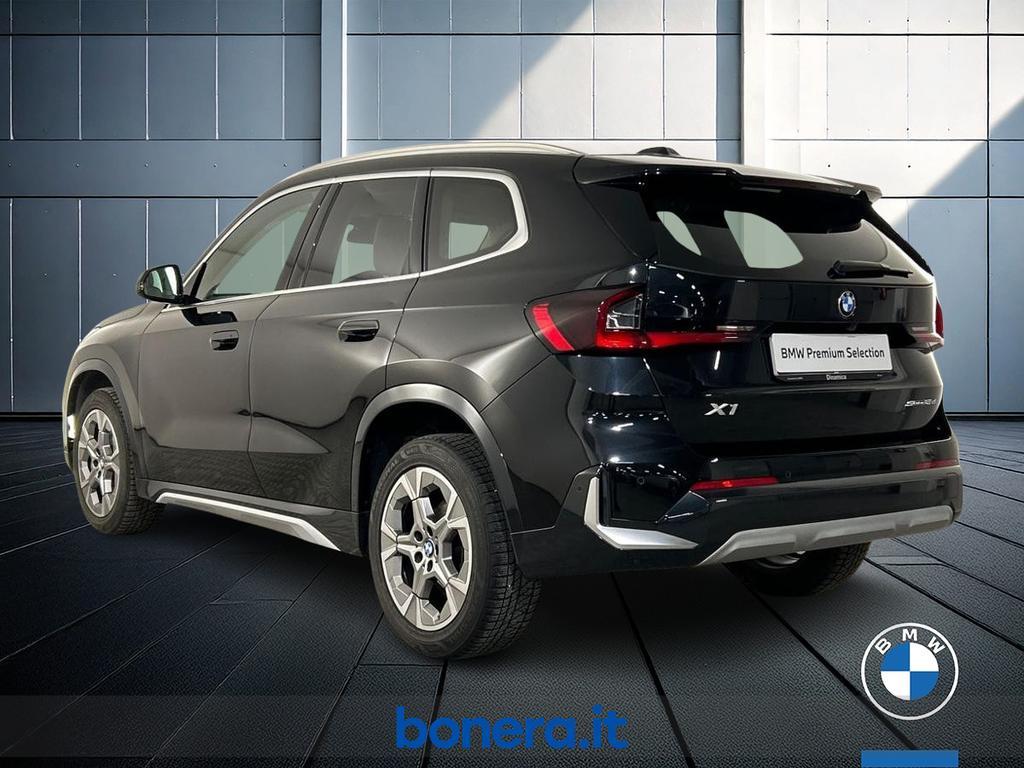 BMW X1 18 d xLine sDrive DCT