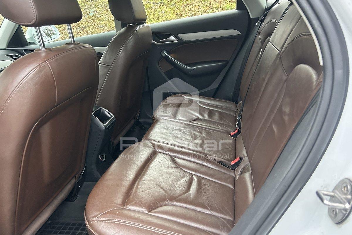 AUDI Q3 2.0 TDI quattro S tronic