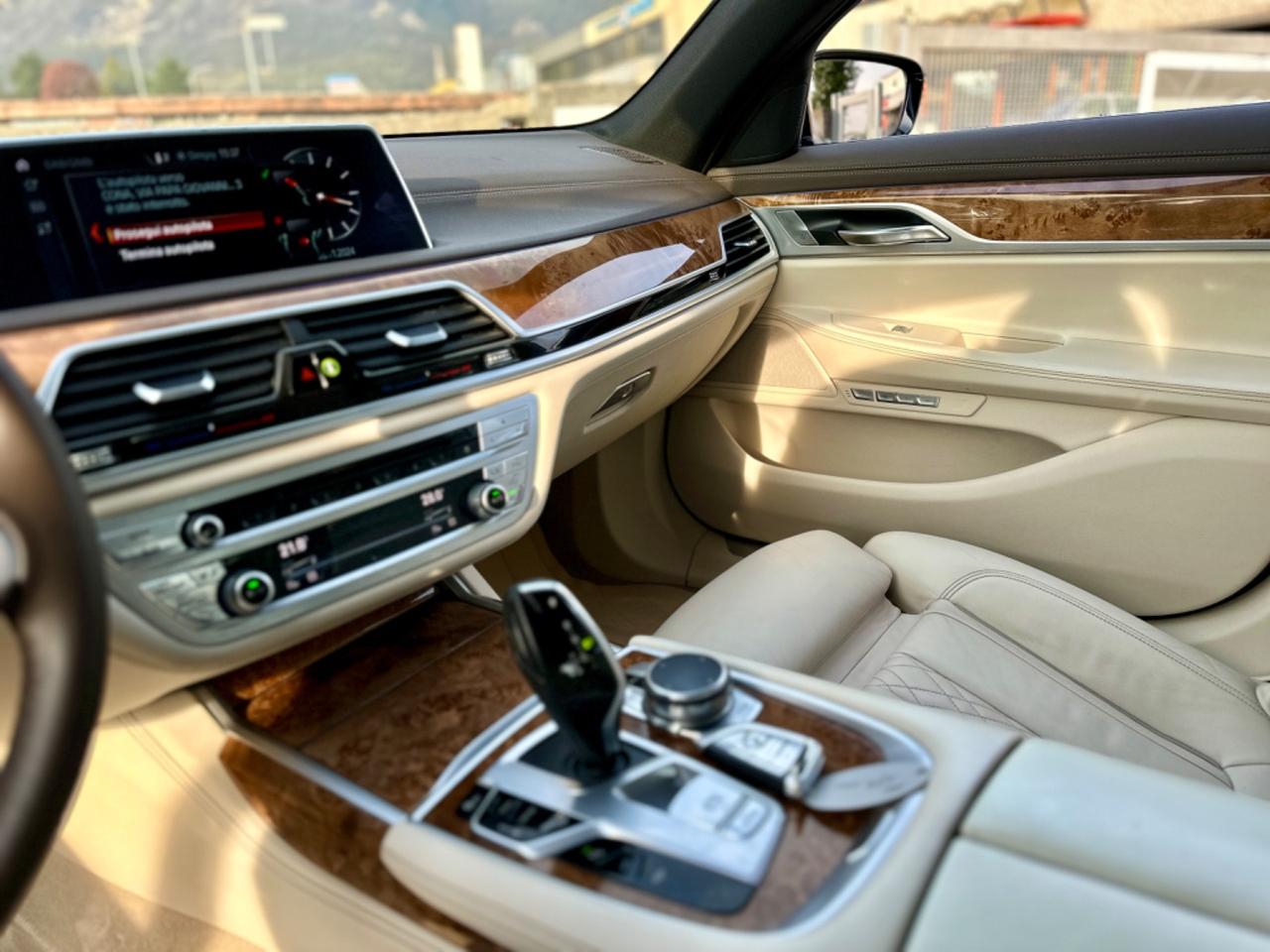 BMW 730Ld xDrive Eccelsa 2018 IMPECCABILE