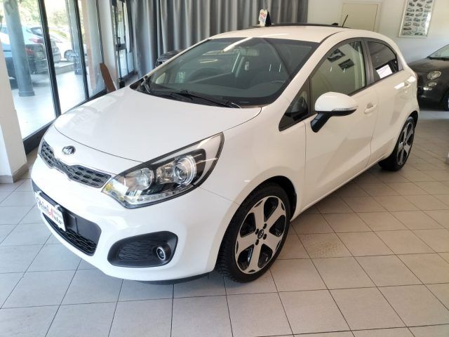 KIA Rio 1.1 CRDi 5p. COLL * ok neopatentati*