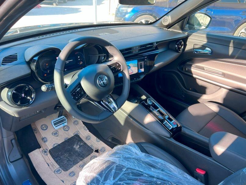 Alfa Romeo Junior 1.2 136 CV Hybrid eDCT6 Speciale