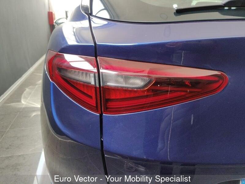 Alfa Romeo Stelvio 2.2 Turbodiesel 190 CV AT8 RWD Executive