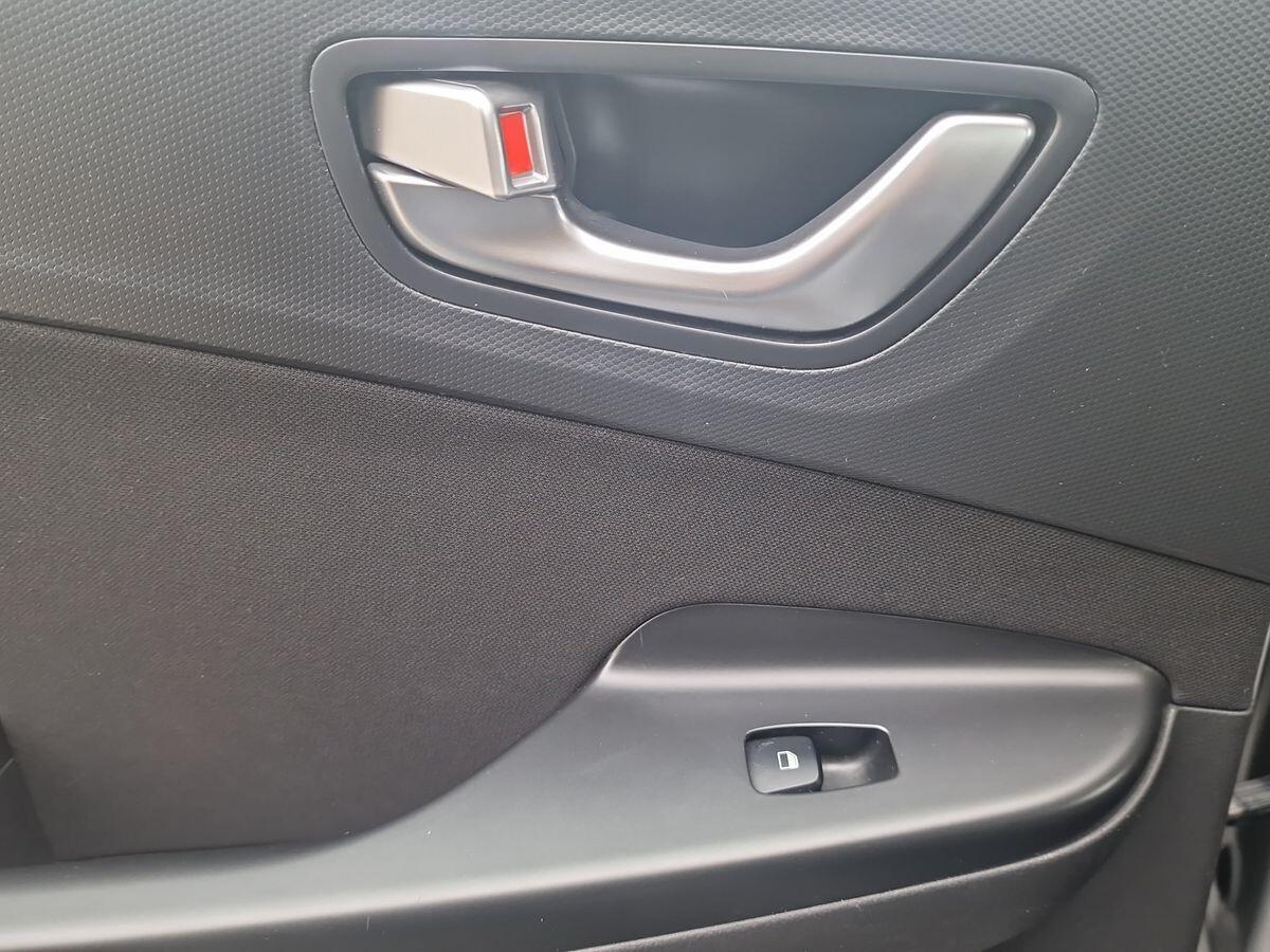 HYUNDAI KONA 1.0 T-GDI 48V XTECH