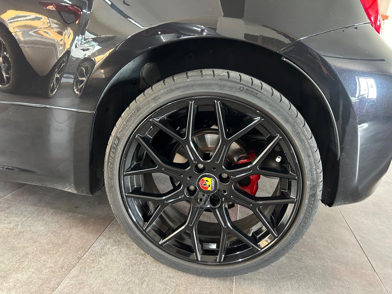 Abarth 595 1.4 Turbo T-Jet 145 CV