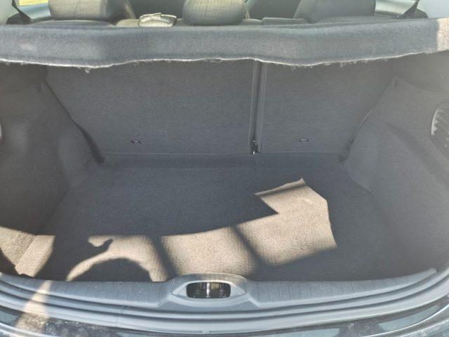 PEUGEOT 208 5 porte Signature