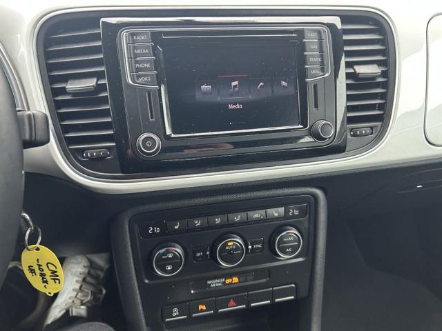 VOLKSWAGEN Maggiolino Cabrio 2.0 TDI Design BMT *OK NEOPATENTATI*