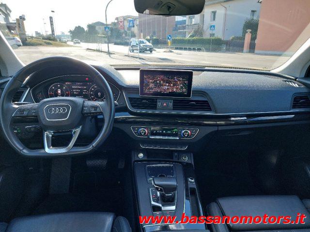 AUDI Q5 40 TDI quattro S tron Design S-LINE MATRIX