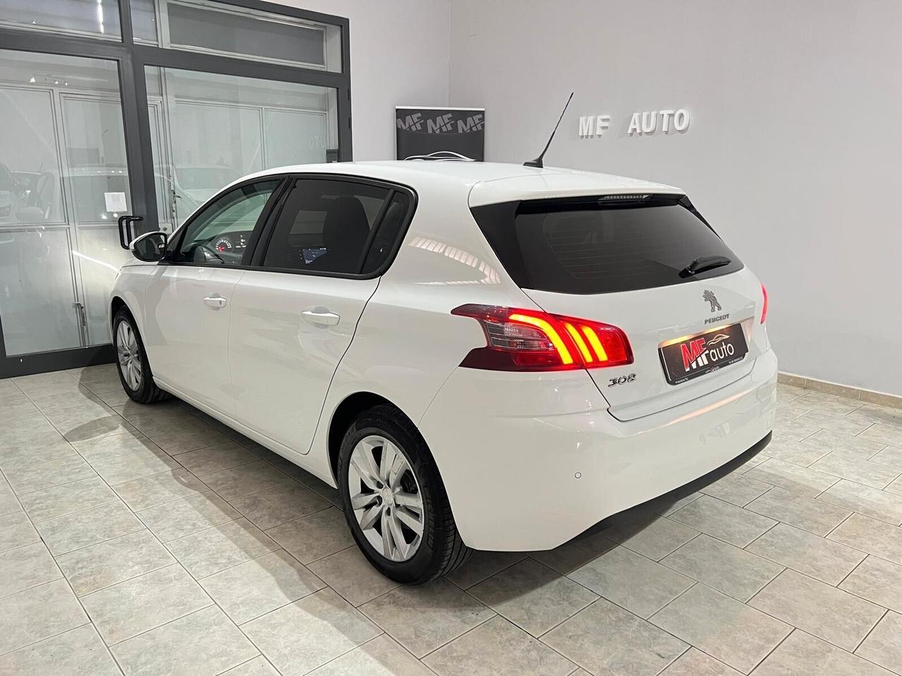 Peugeot 308 1.5 BlueHDi 130 EAT8 berlina