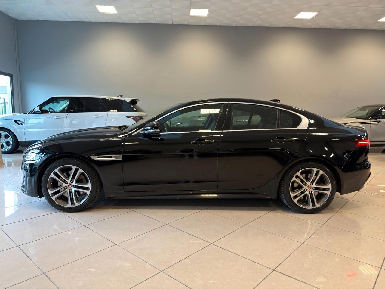 Jaguar XE 2.0 D 180 CV aut. HSE
