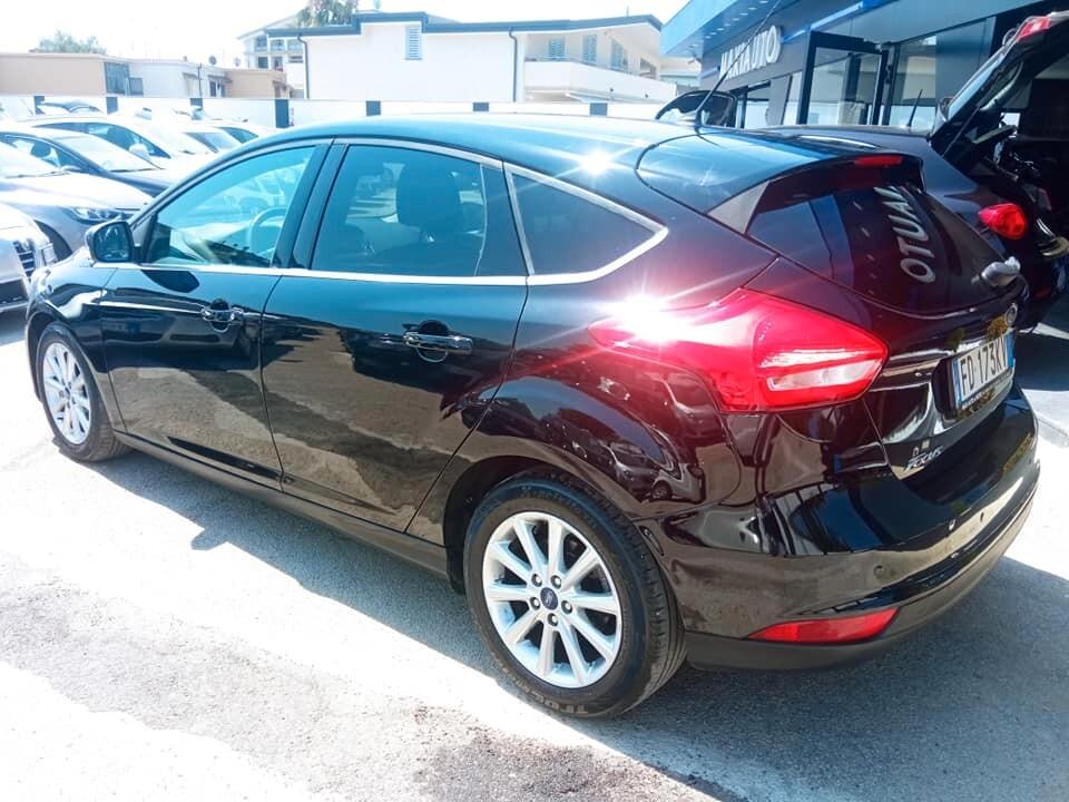 Ford Focus 1.5 TDCi EURO 6 Titanium