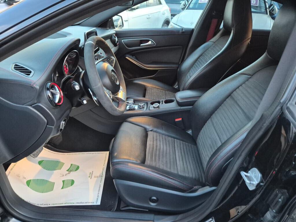 Mercedes-benz CLA 45 AMG 381cv IVA ESPOSTA