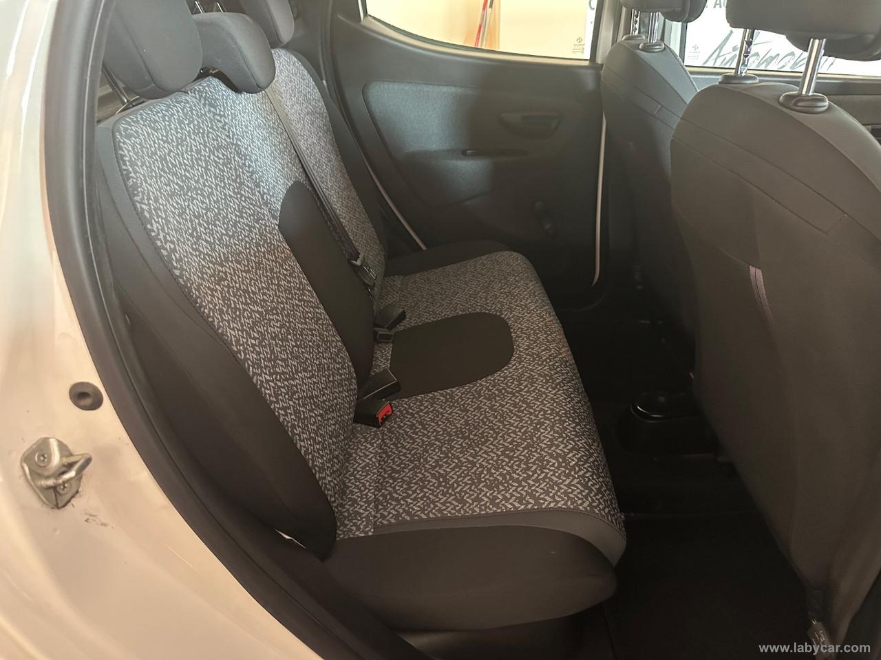 LANCIA Ypsilon 1.0 FireFly 5p.S&S Hybrid Silver