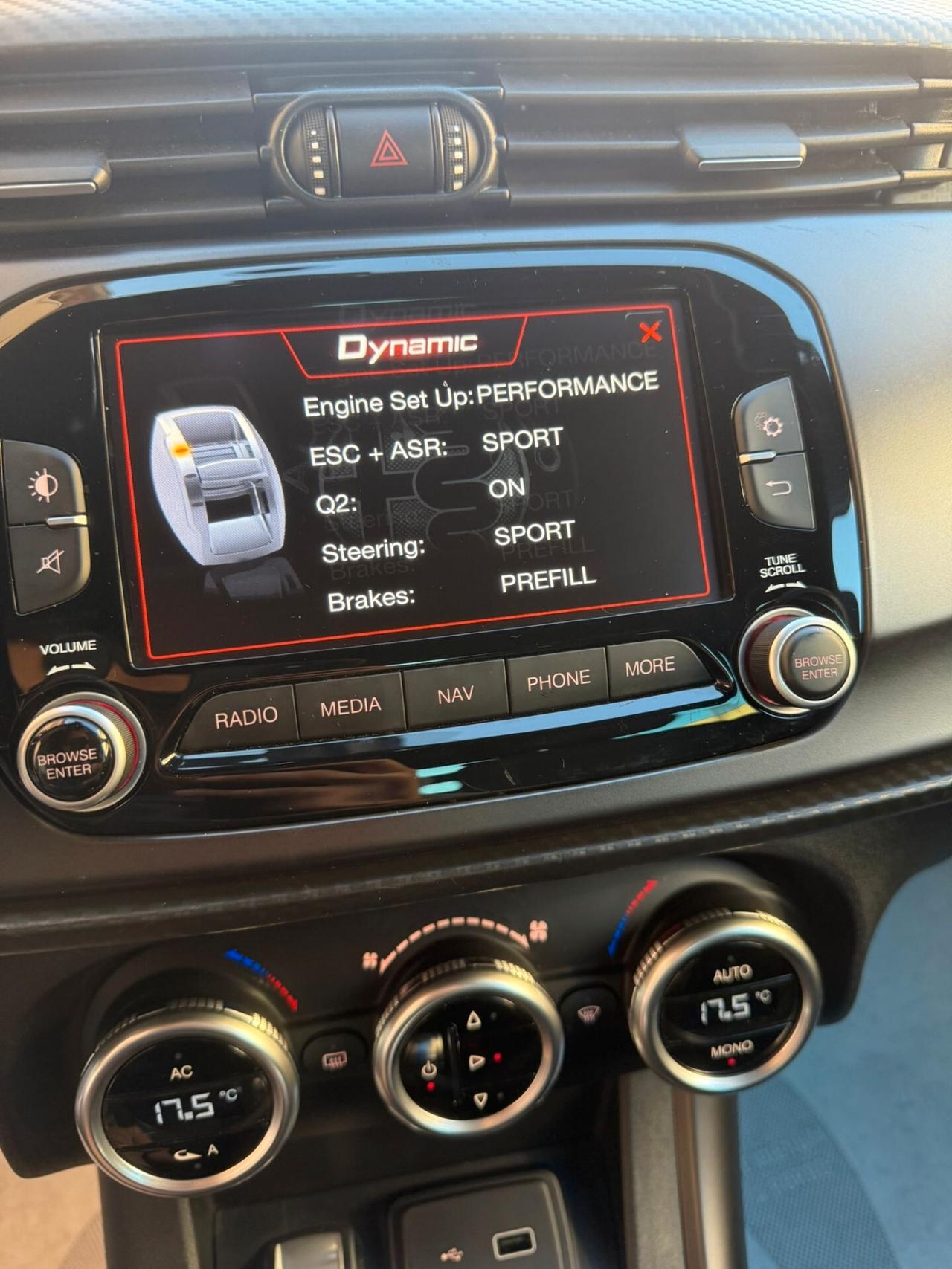 Alfa Romeo Giulietta 1.6 JTDm 120 CV veloce Carbon Look