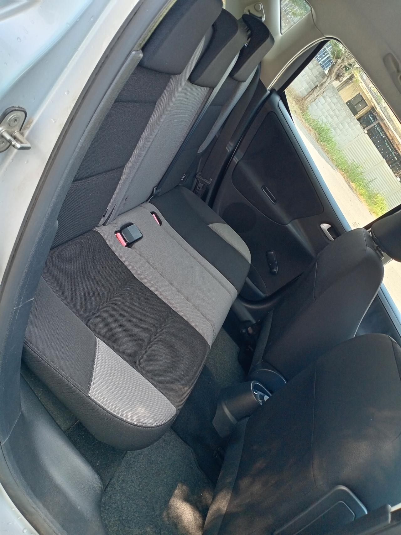 Peugeot 207 1.4 VTi 95CV SW ONE Line
