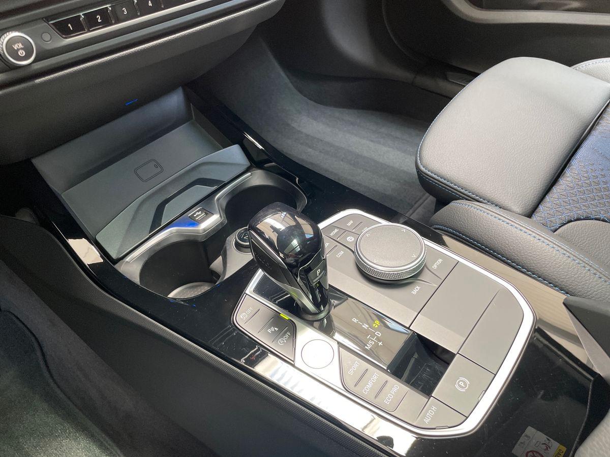 BMW Serie 1 F40 - 120d xdrive Msport auto