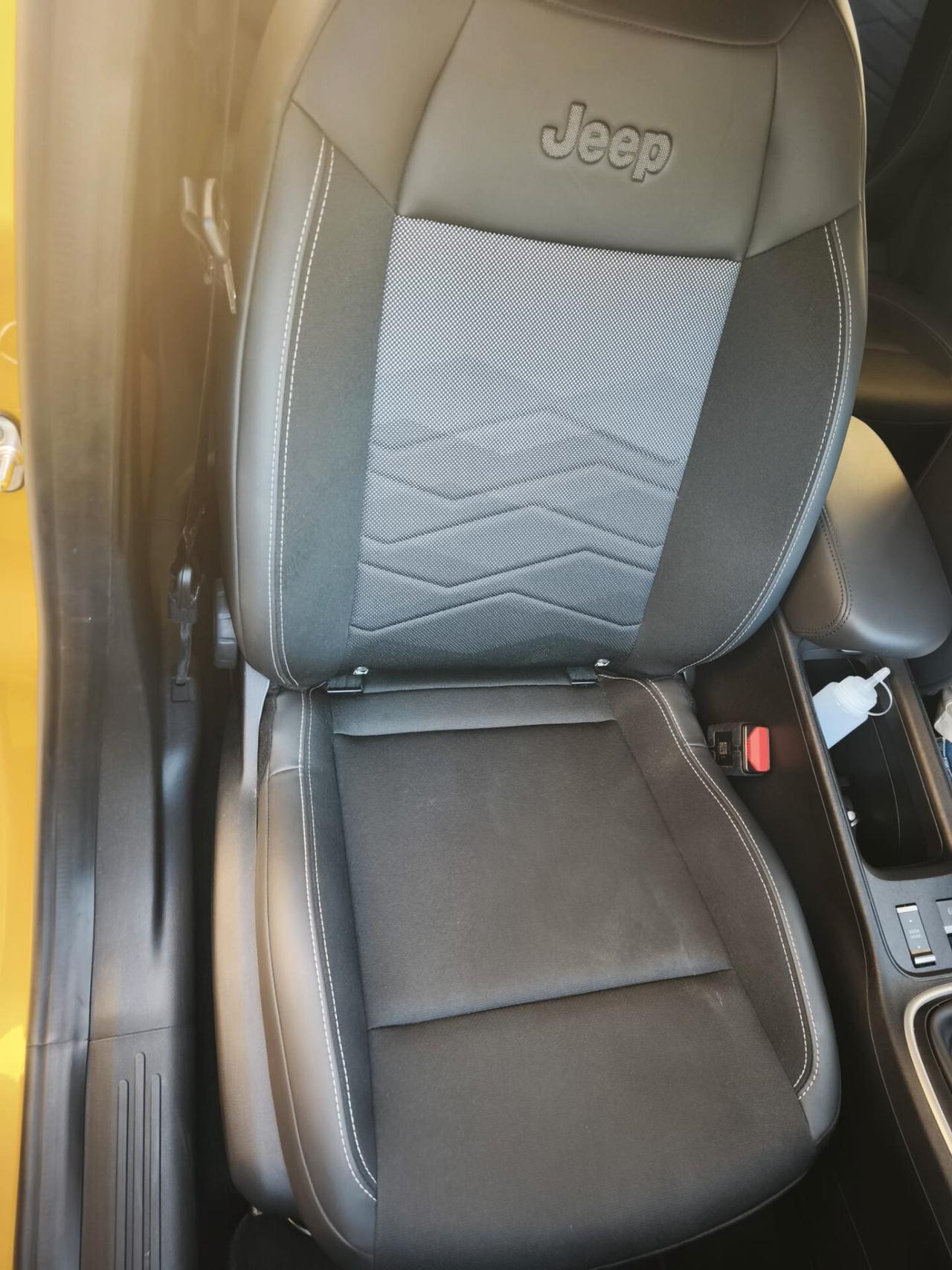 Jeep Avenger 1.2 Turbo 100 CV Altitude Full Pack
