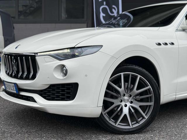 MASERATI Levante V6 Diesel 275 CV AWD