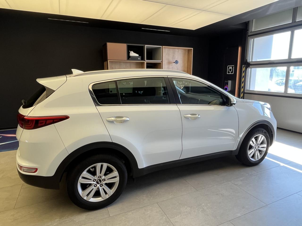 KIA Sportage IV - Sportage 1.6 gdi Cool Navi 2wd 132cv my17