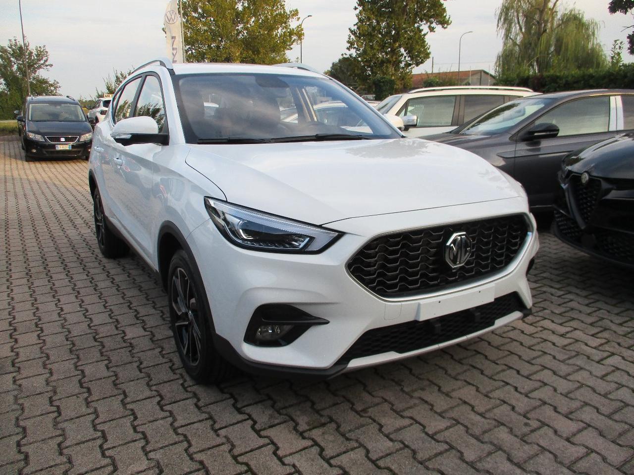 Mg ZS 1.5 Luxury - Carplay/Led