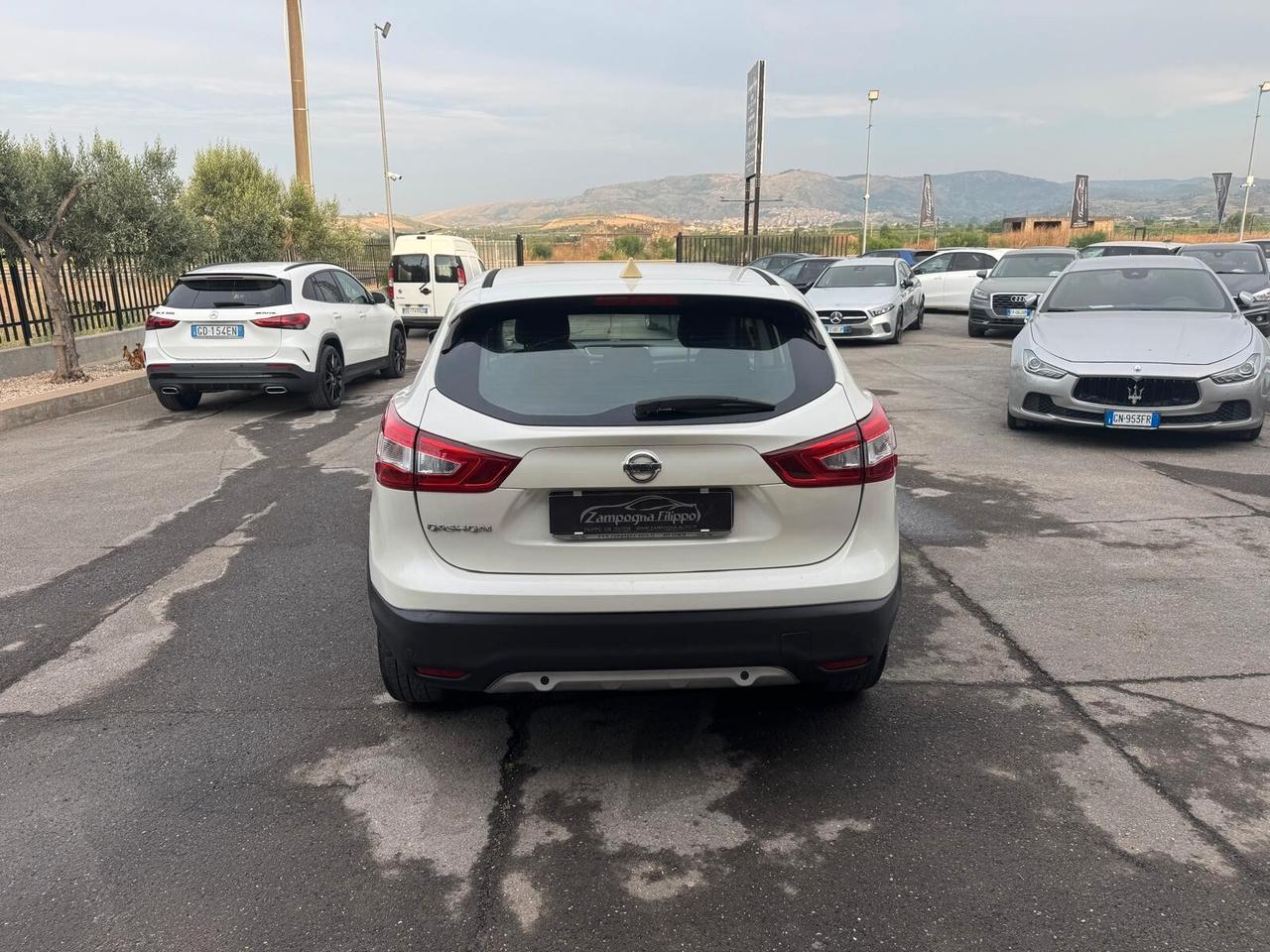 Nissan Qashqai 1.6 dCi automatica 131cv