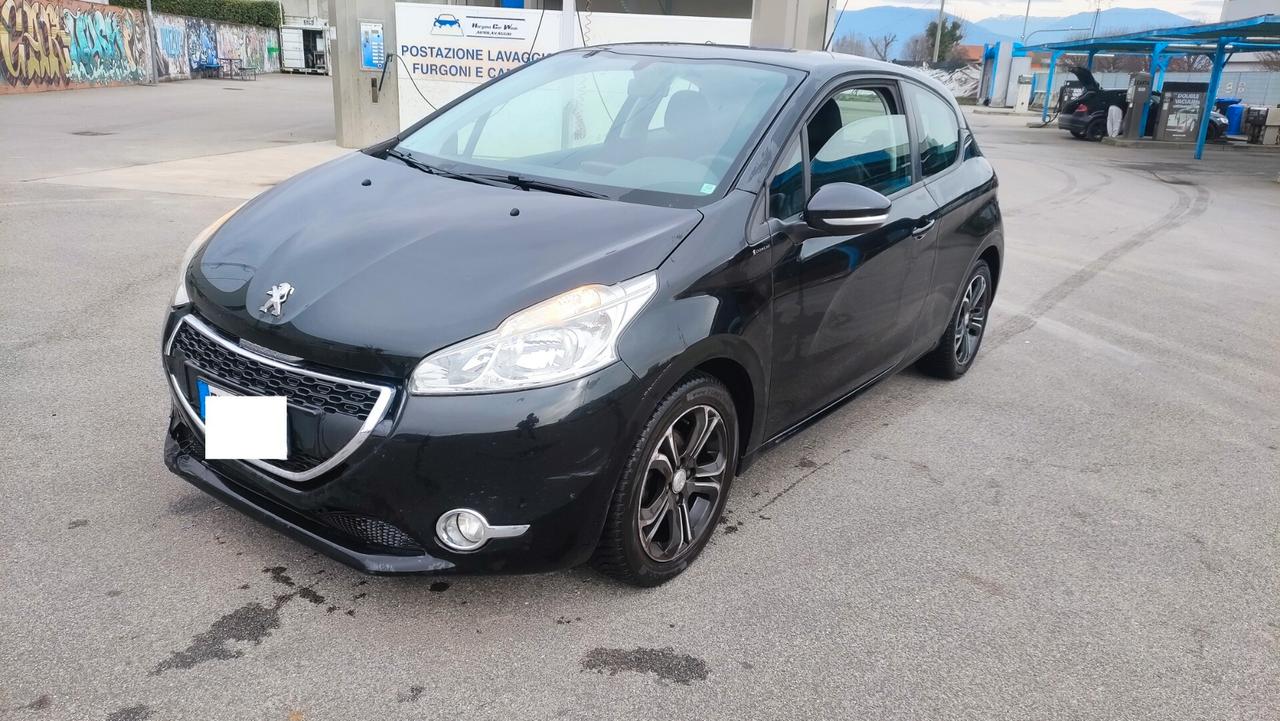 Peugeot 208 1.4 HDi 50KW 68CV 3 porte Allure NEOPATENTATI - 2014